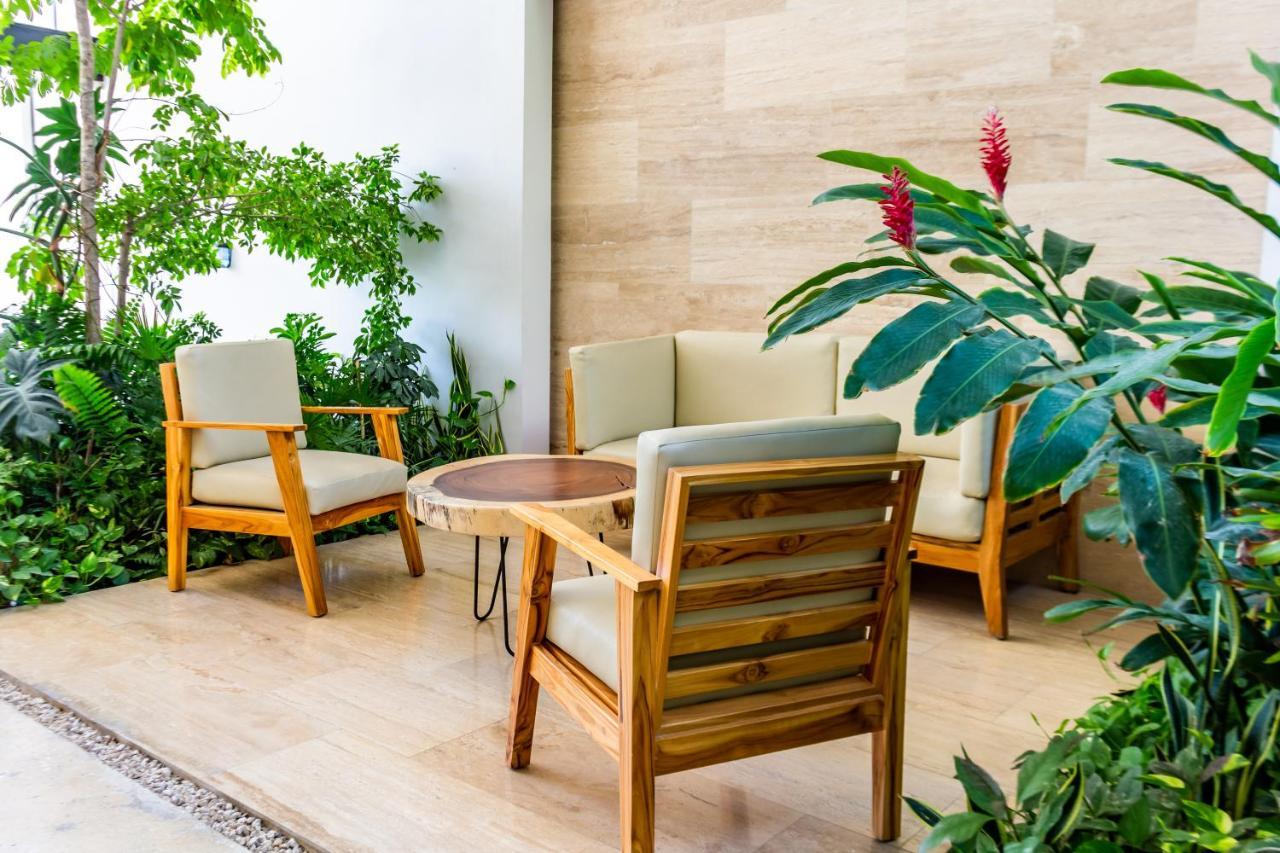 Big Studio At Kaab By The Beach With Roof Top Pool, Sauna And Jacuzzi Near Paseo Del Carmen Mall Playa del Carmen Esterno foto