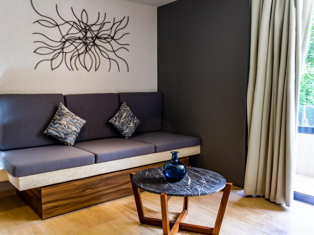 Big Studio At Kaab By The Beach With Roof Top Pool, Sauna And Jacuzzi Near Paseo Del Carmen Mall Playa del Carmen Esterno foto