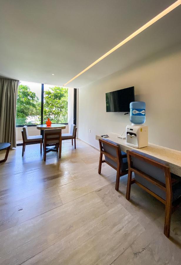 Big Studio At Kaab By The Beach With Roof Top Pool, Sauna And Jacuzzi Near Paseo Del Carmen Mall Playa del Carmen Esterno foto