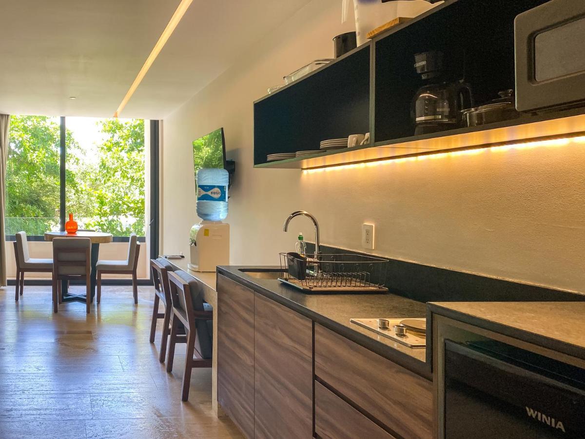Big Studio At Kaab By The Beach With Roof Top Pool, Sauna And Jacuzzi Near Paseo Del Carmen Mall Playa del Carmen Esterno foto